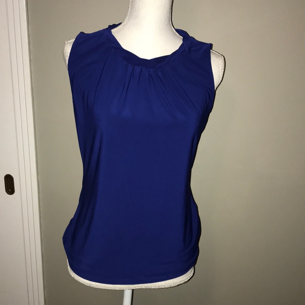Women’s dress top